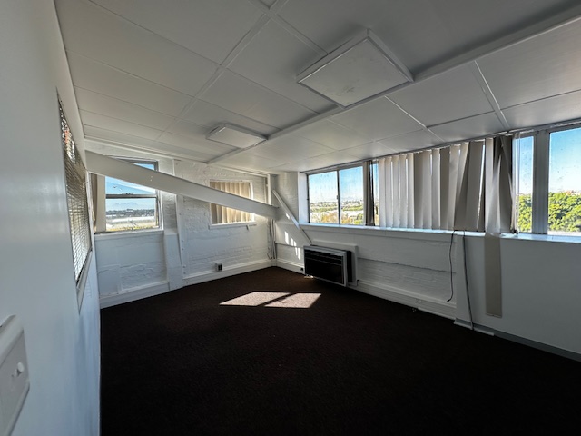To Let Commercial Property for Rent in Observatory Western Cape